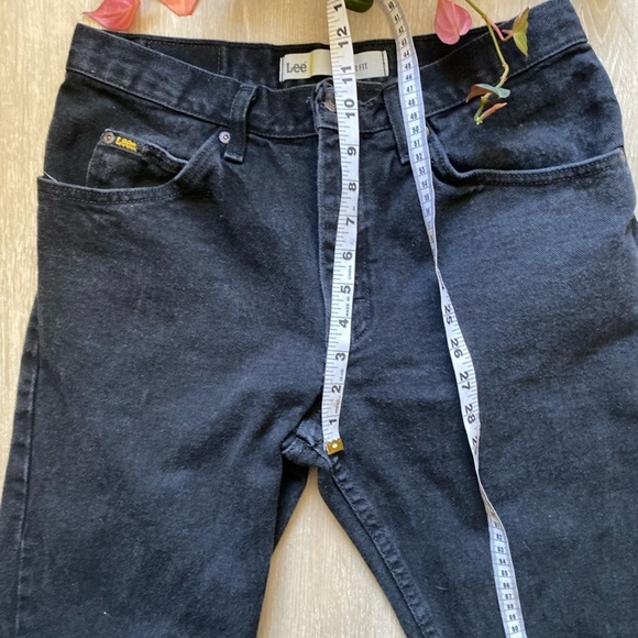 Vintage Y2K Lee High Waisted Straight Leg Black Denim Mom Cropped Raw Hem - Picture 10 of 12